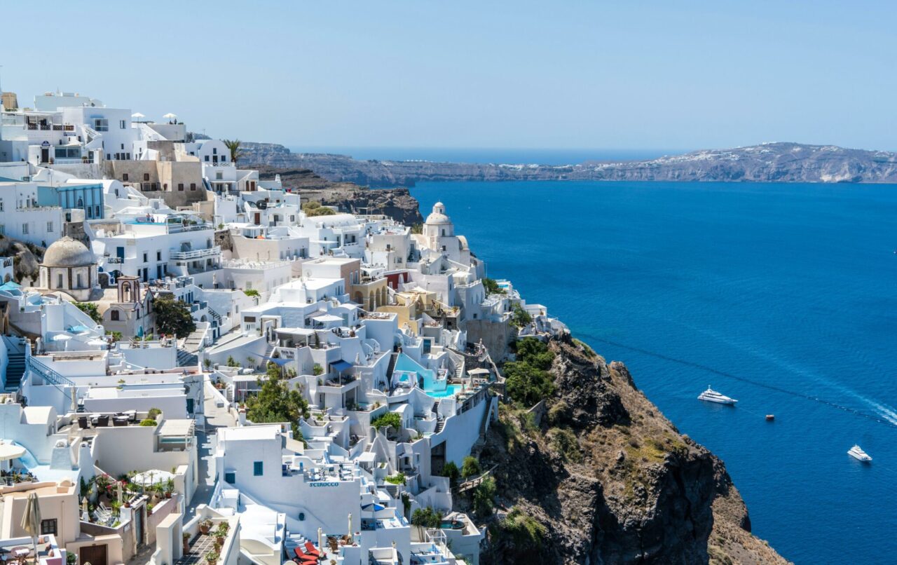 santorini 1 2048x1289.jpg