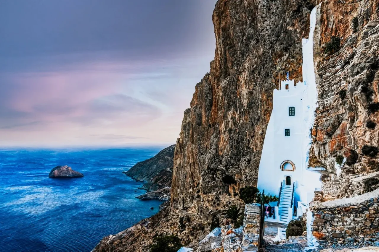 amorgos 1 1320x880 1.webp