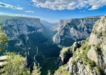 Πρωτομαγιά στα Μονοπάτια του Ζαγορίου 2 rja5jkowcw01t3kuhv6fm0zihs5sshdb59si15vw3o.webp